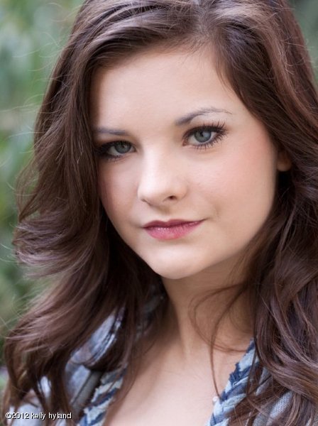 Brooke Hyland height and weight: Details on the dance star.