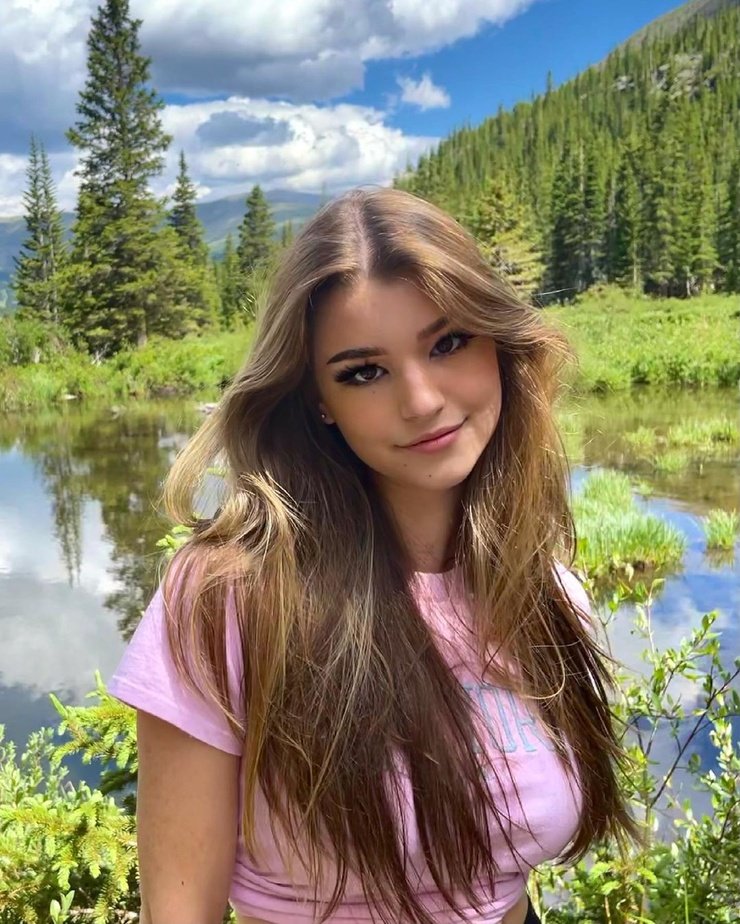 Brooke Monk Gallery: Exploring the TikTok Stars Pictures